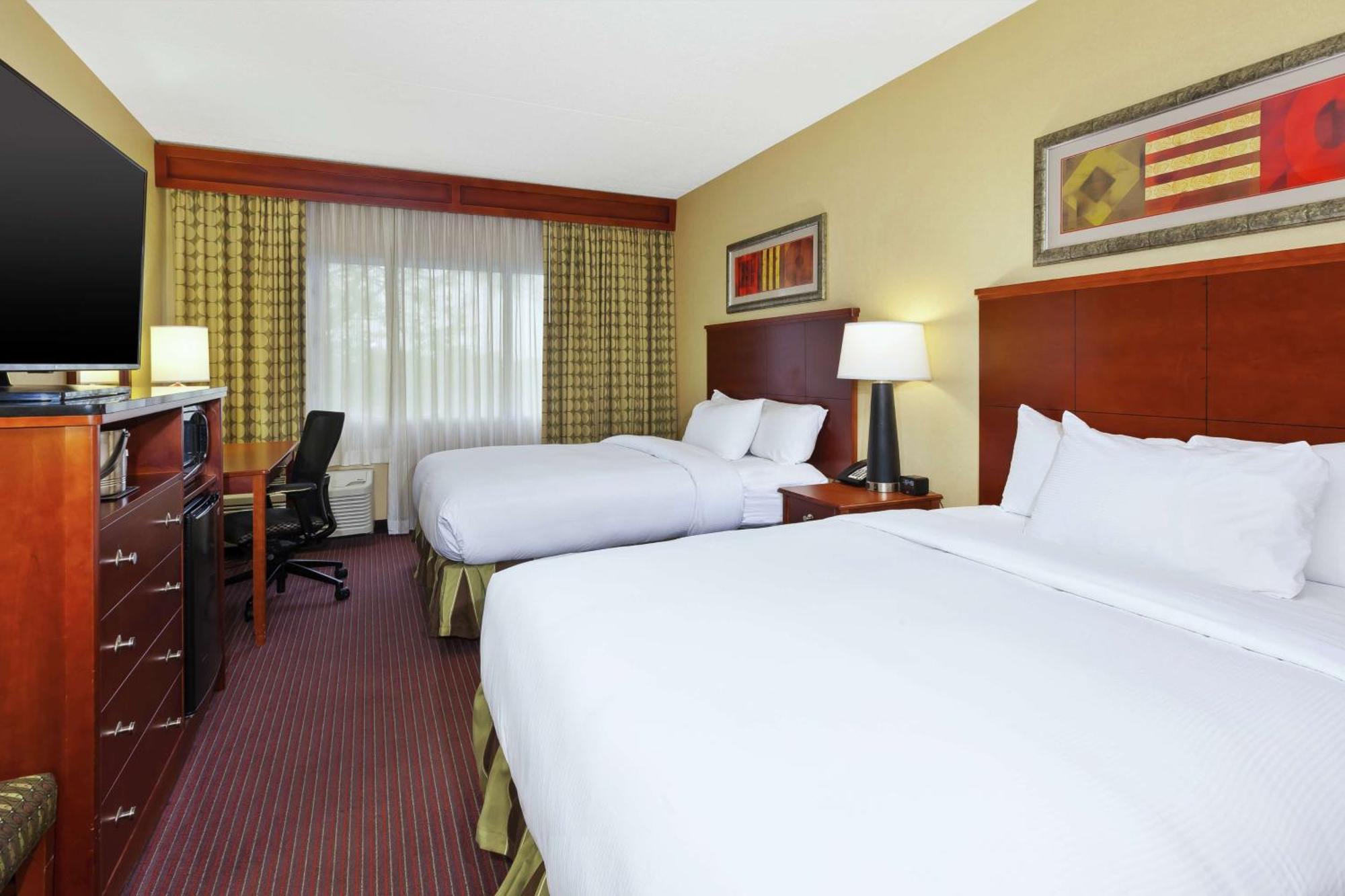 Doubletree By Hilton Holland Hotel Kültér fotó